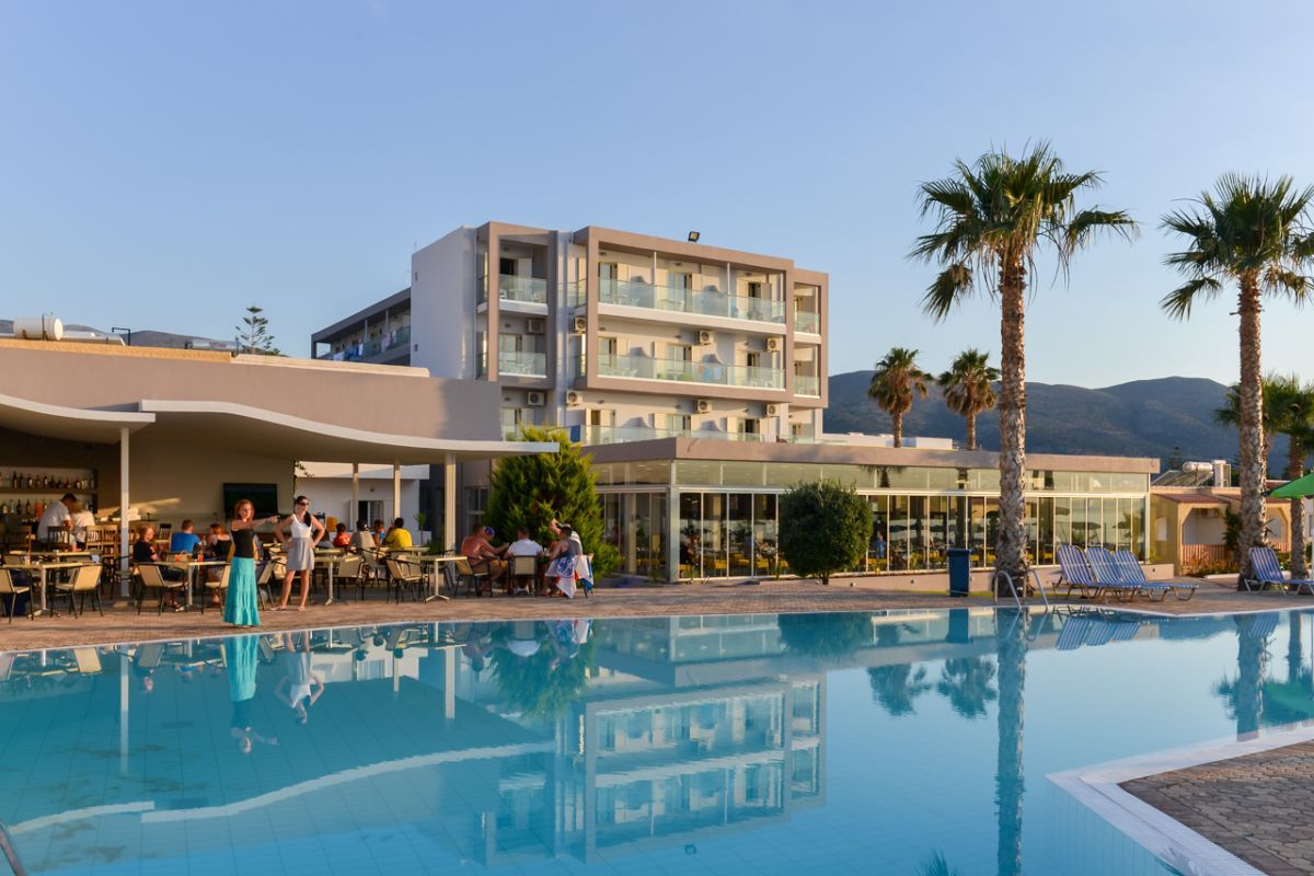 Hotel Carolina Mare Malia Esterno foto