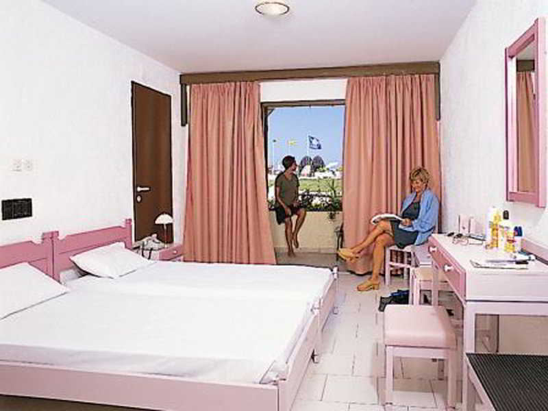 Hotel Carolina Mare Malia Esterno foto